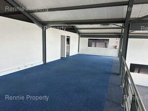 368m² Office Space to rent at M5 Business Park in Maitland