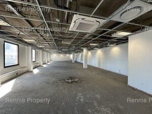 1 220m² Office Space to rent at Matador Centre in Cape Town CBD