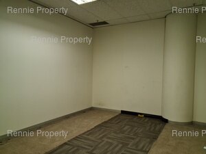 1 291m² Office Space to rent at Nelson Mandela Square in Sandton Central