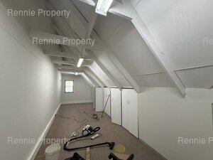 196m² Office Space to rent at Pastorie Park in Somerset West