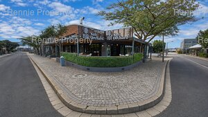 294m² Office Space to rent at Salt Orchard Building 1 and Building 2 in Salt River