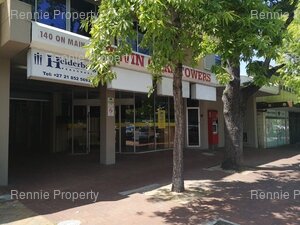 175m² Office Space to rent at Twin Oak Towers in Somerset West