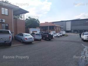 101m² Office Space to rent at Uitzicht Park in Highveld