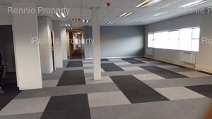 5 600m² Office Space to rent at Waterfall Park (Pragma Building) in Waterfall City
