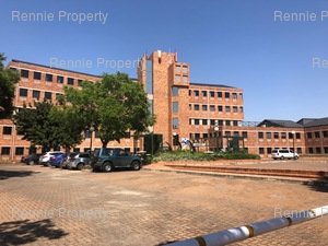 210m² Office Space to rent at Waterview Corner in Bruma