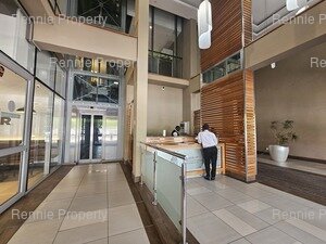 668m² Office Space to rent at 33 On Heerengracht in Cape Town CBD
