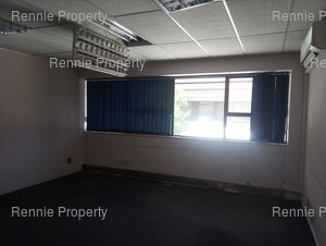 684m² Office Space to rent at Crystal Capital in Ferndale