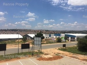 3 246m² Warehouse to rent at Cosmo Business Park in Kya Sand