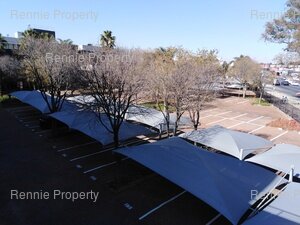 852m² Office Space to rent at Cresta Junction in Cresta