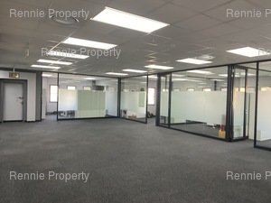 1 100m² Office Space to rent at Eastgate Lane Office Park in Bedfordview