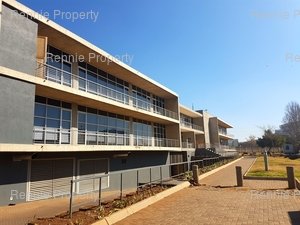 411m² Office Space to rent at Eco Point in Highveld Techno Park