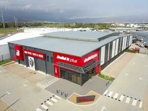 Retail Shops to rent at ex Build It in Somerset West