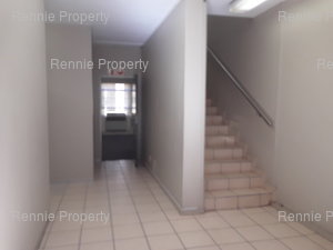 305m² Office Space to rent at Ferndale Mews in Ferndale