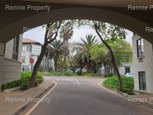 556m² Office Space to rent at Grayston Office Park in Sandown JHB