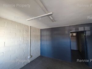 500m² Warehouse to rent at Gunners Factory Park in Epping Industrial