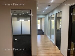 132m² Office Space to rent at Hurlingham Office Park in Hurlingham