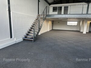 368m² Office Space to rent at M5 Business Park in Maitland
