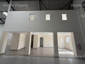 352m² Warehouse to rent at Meerlust Park - Asla Park in Strand