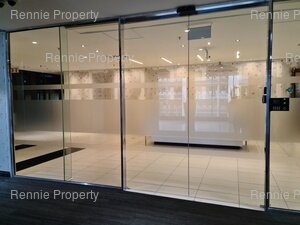 1 291m² Office Space to rent at Nelson Mandela Square in Sandton Central