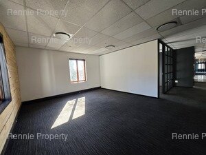 1 627m² Office Space to rent at Pinmill Farm in Sandown JHB