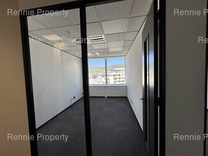 221m² Office Space to rent at SA Reserve Bank Building in Cape Town CBD