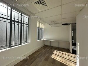 171m² Office Space to rent at Salga House in Cape Town CBD