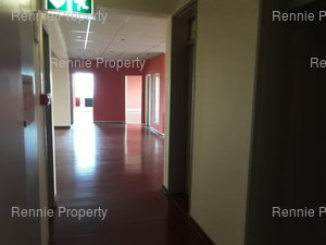 800m² Office Space to rent at Surrey Ave in Ferndale