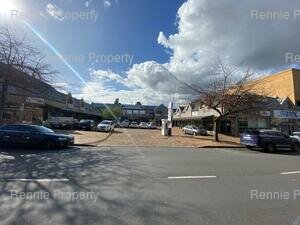 81m² Office Space to rent at Twin Oak Centre in Somerset West