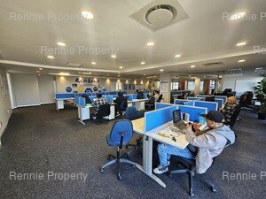 836m² Office Space to rent at Tygerberg Park in Plattekloof
