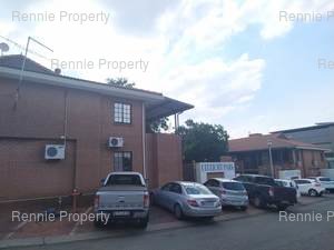 101m² Office Space to rent at Uitzicht Park in Highveld