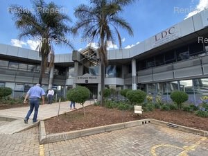 313m² Office Space to rent at Voltex House in Bruma
