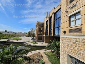 886m² Office Space to rent at Waterhouse Place (ex PWC Building) in Century City