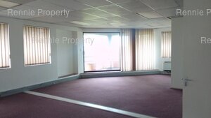 155m² Office Space to rent at Howick Gardens in Vorna Valley