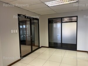 132m² Office Space to rent at Hurlingham Office Park in Hurlingham