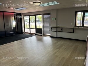 331m² Office Space to rent at Little Fourways Office Park in Magaliessig