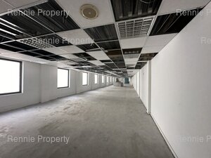 1 115m² Office Space to rent at Matador Centre in Cape Town CBD