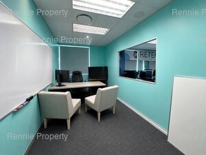 585m² Office Space to rent at The Colosseum in Century City