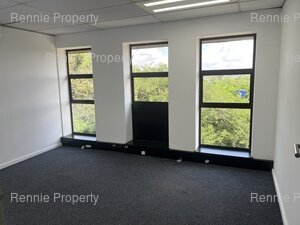 400m² Office Space to rent at Hurlingham Office Park in Hurlingham