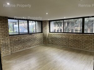 150m² Office Space to rent at Hurlingham Office Park in Hurlingham
