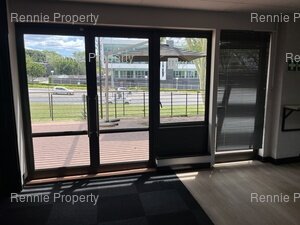 331m² Office Space to rent at Little Fourways Office Park in Magaliessig