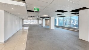1 660m² Office Space to rent at The Halyard in Foreshore