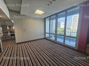 668m² Office Space to rent at 33 On Heerengracht in Cape Town CBD