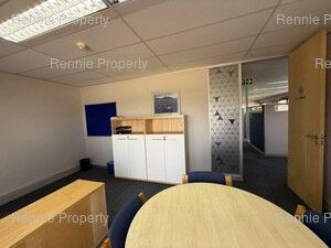 1 250m² Office Space to rent at Golf Park in Mowbray