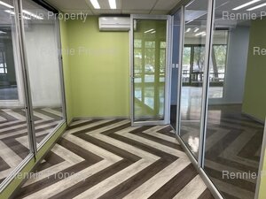 345m² Office Space to rent at Little Fourways Office Park in Magaliessig