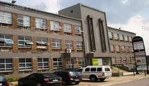 255m² Office Space to rent at 14 Kramer Road in Strathavon