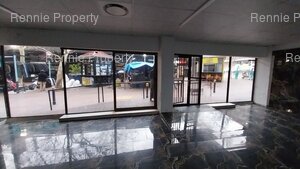 148m² Retail Shops to rent at 32 St Georges Mall in Cape Town CBD