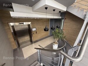 311m² Office Space to rent at Boundary Terraces in Newlands