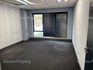 345m² Office Space to rent at Little Fourways Office Park in Magaliessig