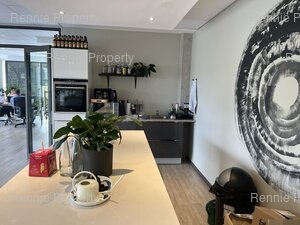 165m² Office Space to rent at Riverside Junction in Bryanston