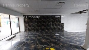 148m² Retail Shops to rent at 32 St Georges Mall in Cape Town CBD